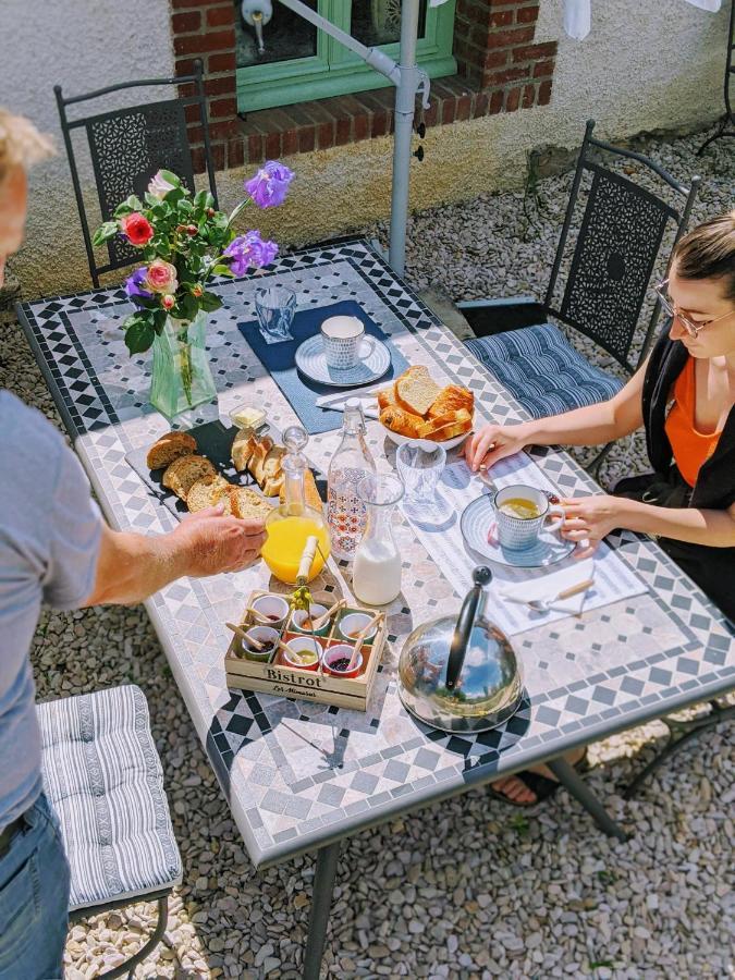 Bed and Breakfast Ancien Moulin Creancey Экстерьер фото