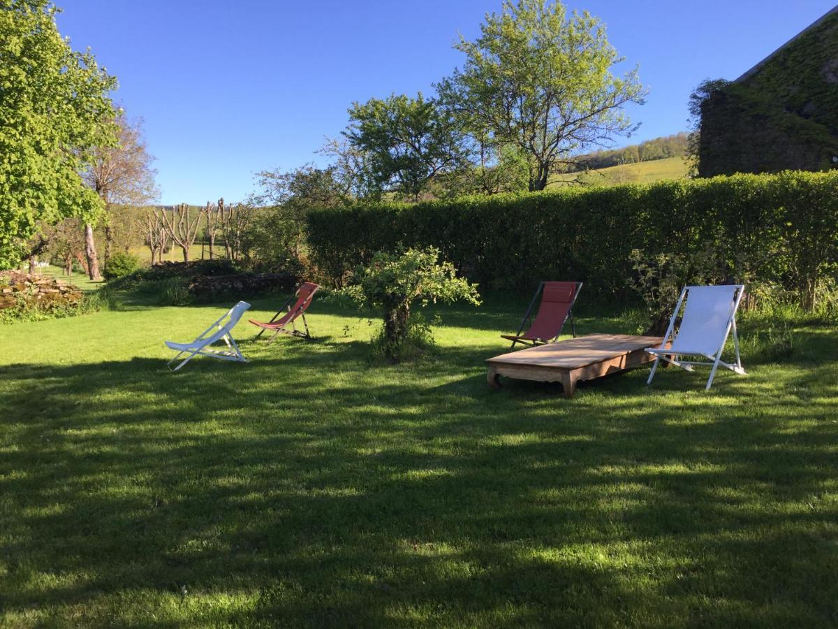 Bed and Breakfast Ancien Moulin Creancey Экстерьер фото